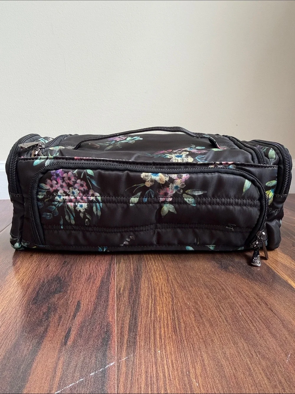 Lug Trolley Toiletries Zipper Bag Black Floral